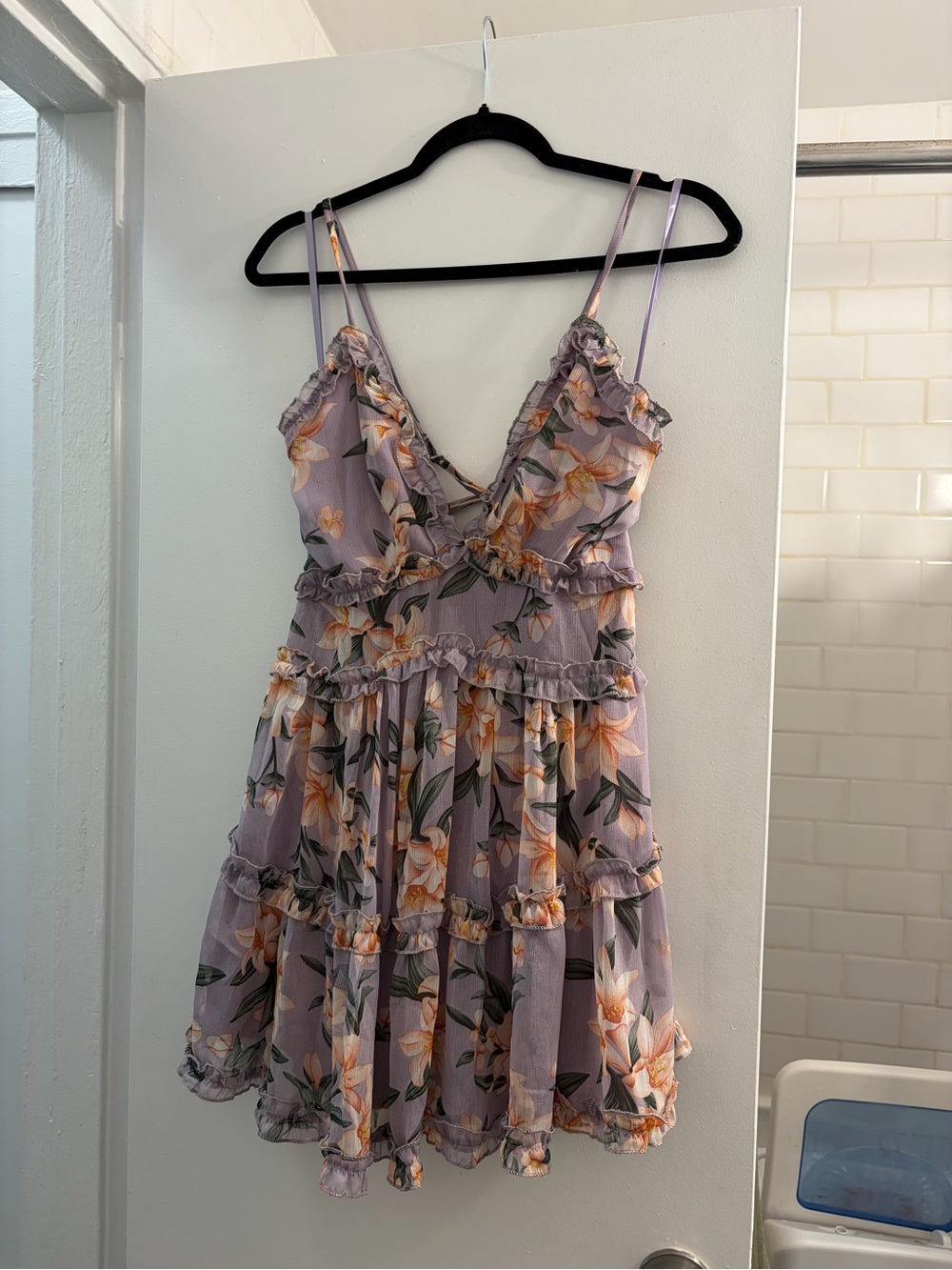 Selfie Leslie Lavender Floral Ruffle Cami